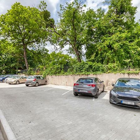 Terrace Apartments At City Park Budapeşte Dış mekan fotoğraf